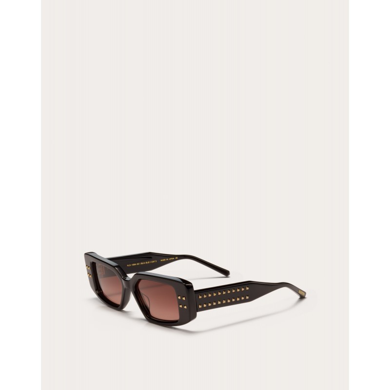 Valentino Rectangular Frame Sunglasses In Black