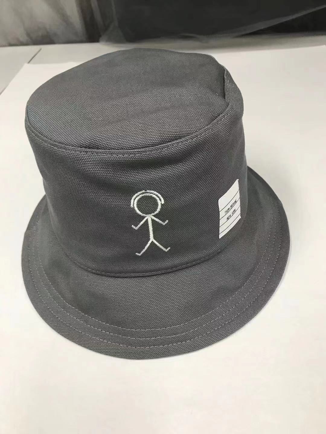 THOM BROWNE MR. THOM BUCKET HAT