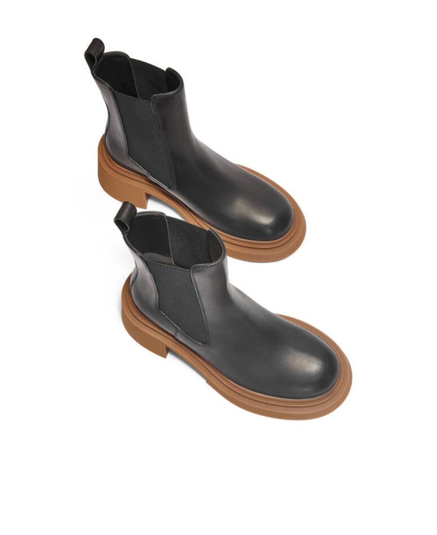 Loewe Logo Details Chelsea Boots In Black