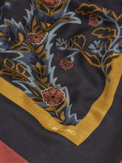Etro Paisley-print Wool-silk Blend Scarf In Black