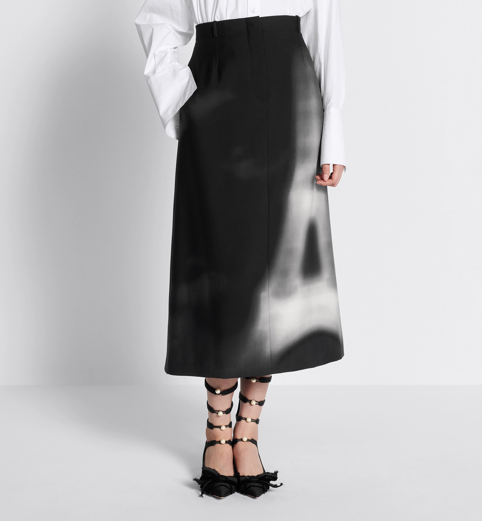 Dior Side Zipper Medium Length Skirt In Black