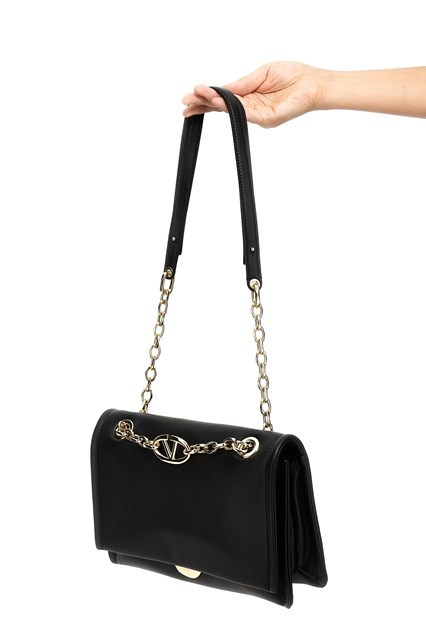 Valentino Garavani Vlogo-signature Shoulder Bag In 0no Black