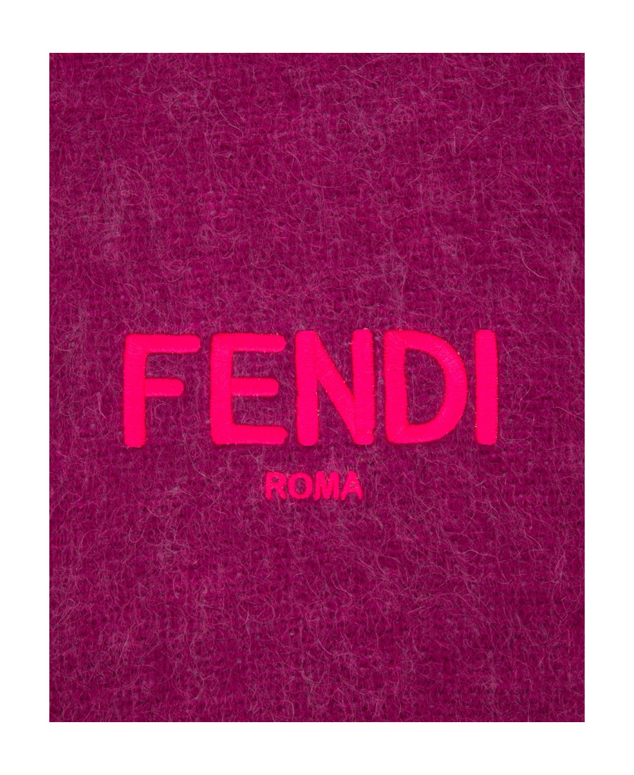 Fendi Tassel Scarf In Pink
