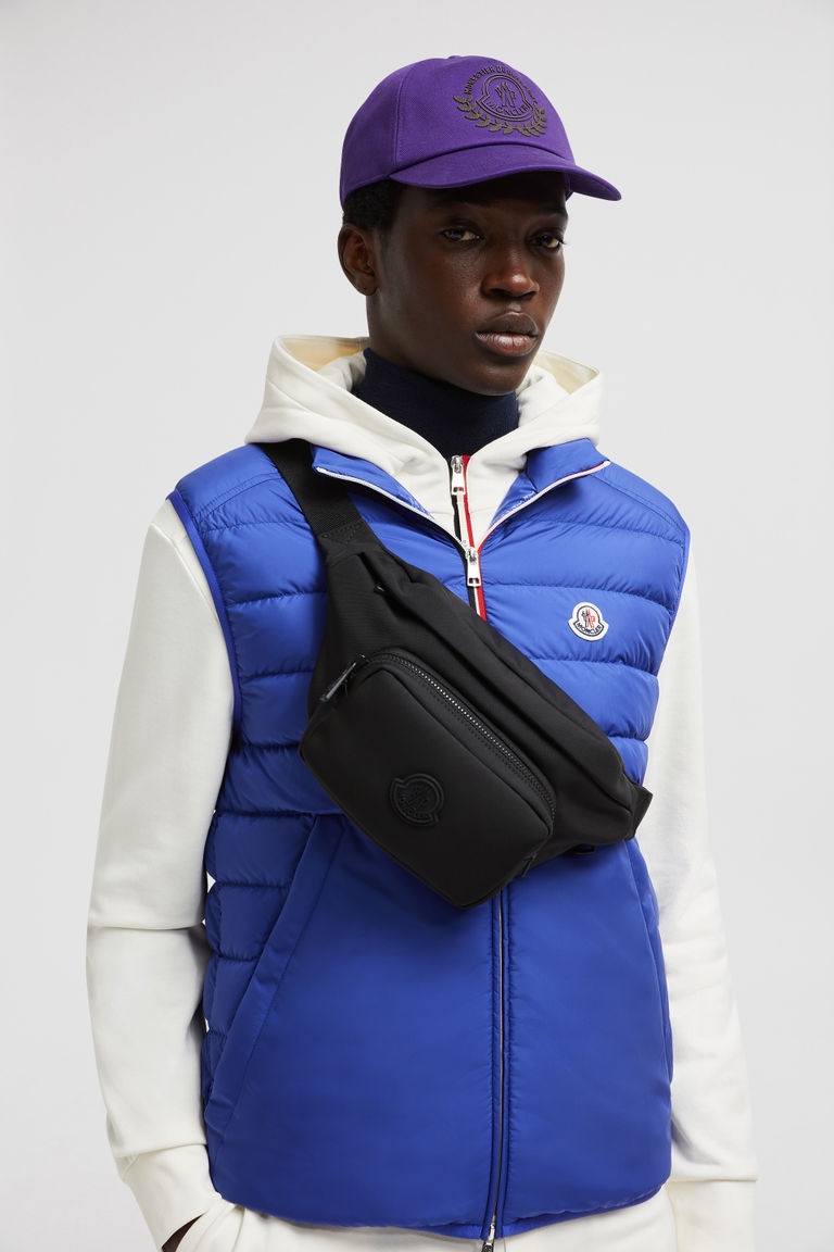 Moncler Durance Wallet In Black