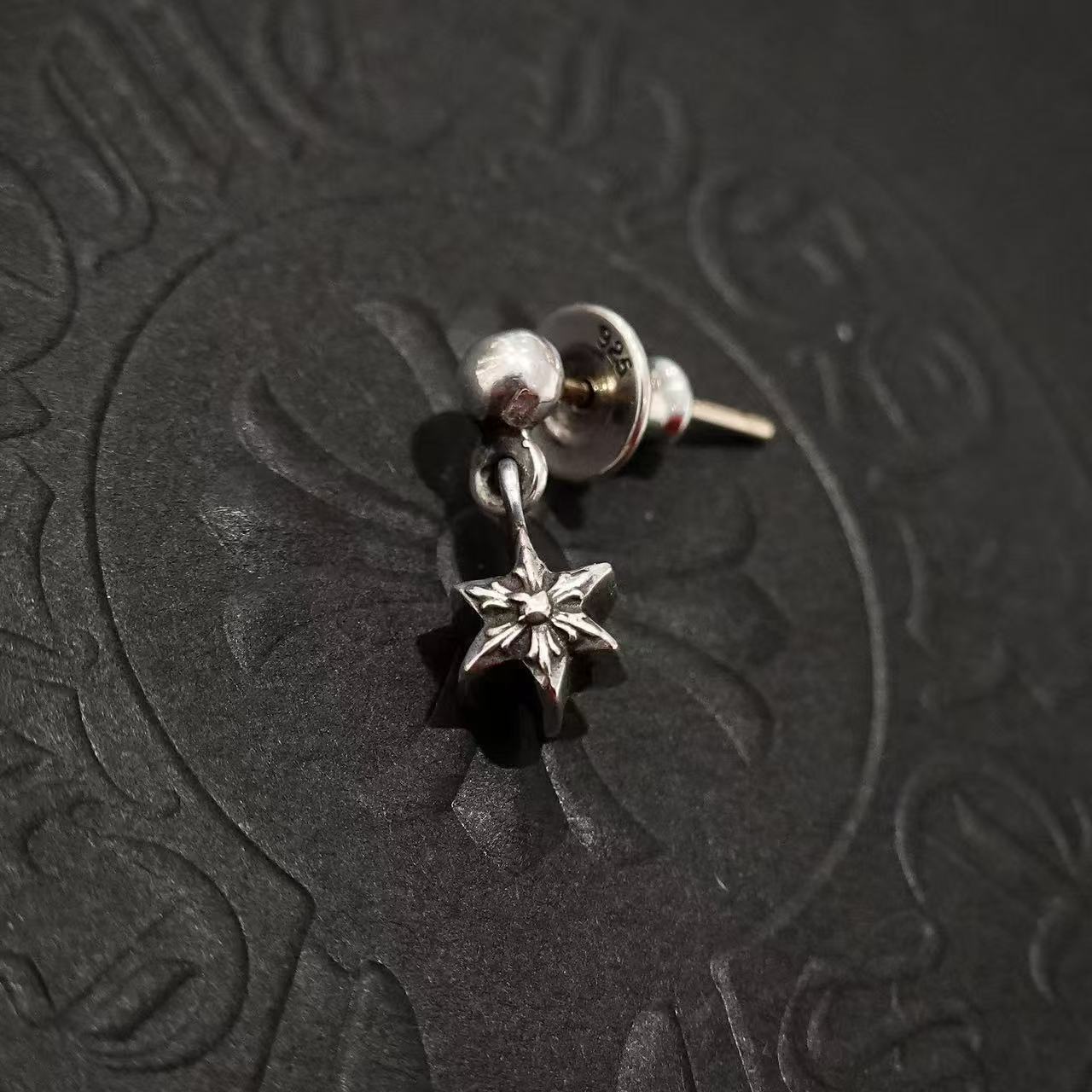 Chrome Hearts Six-pointed Star Earrings (single)