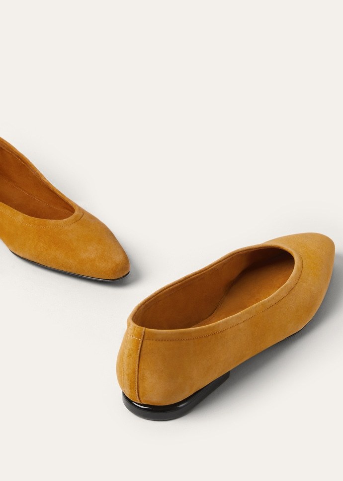 Loro Piana Primula Suede Ballet Flats In Brown