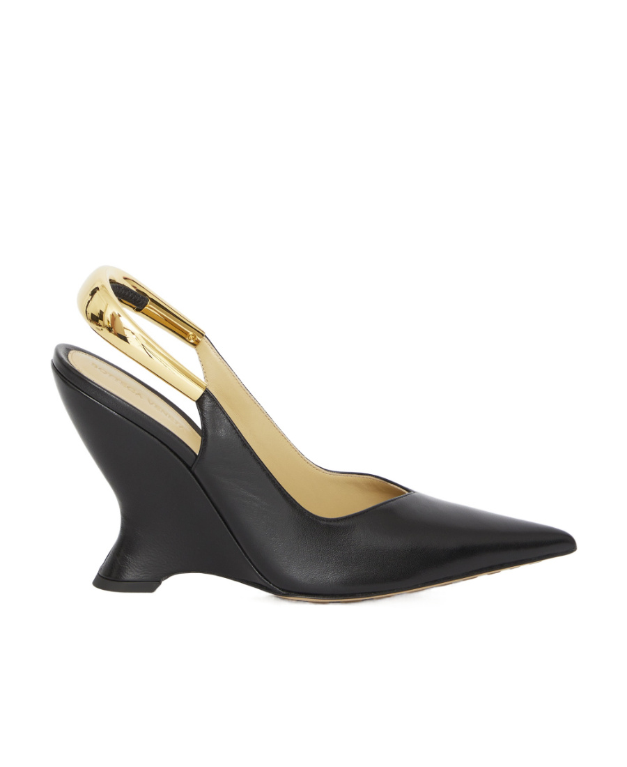 Bottega Veneta Slingback Pointed Pumps In Black