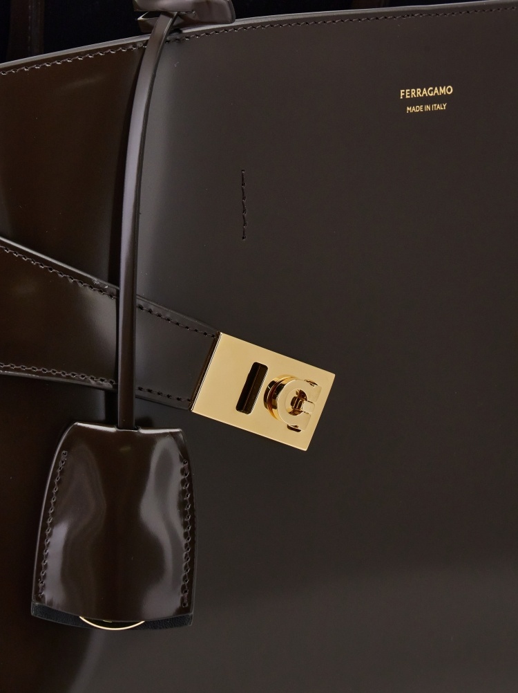 Ferragamo Medium Hug Leather Tote Bag In Brown