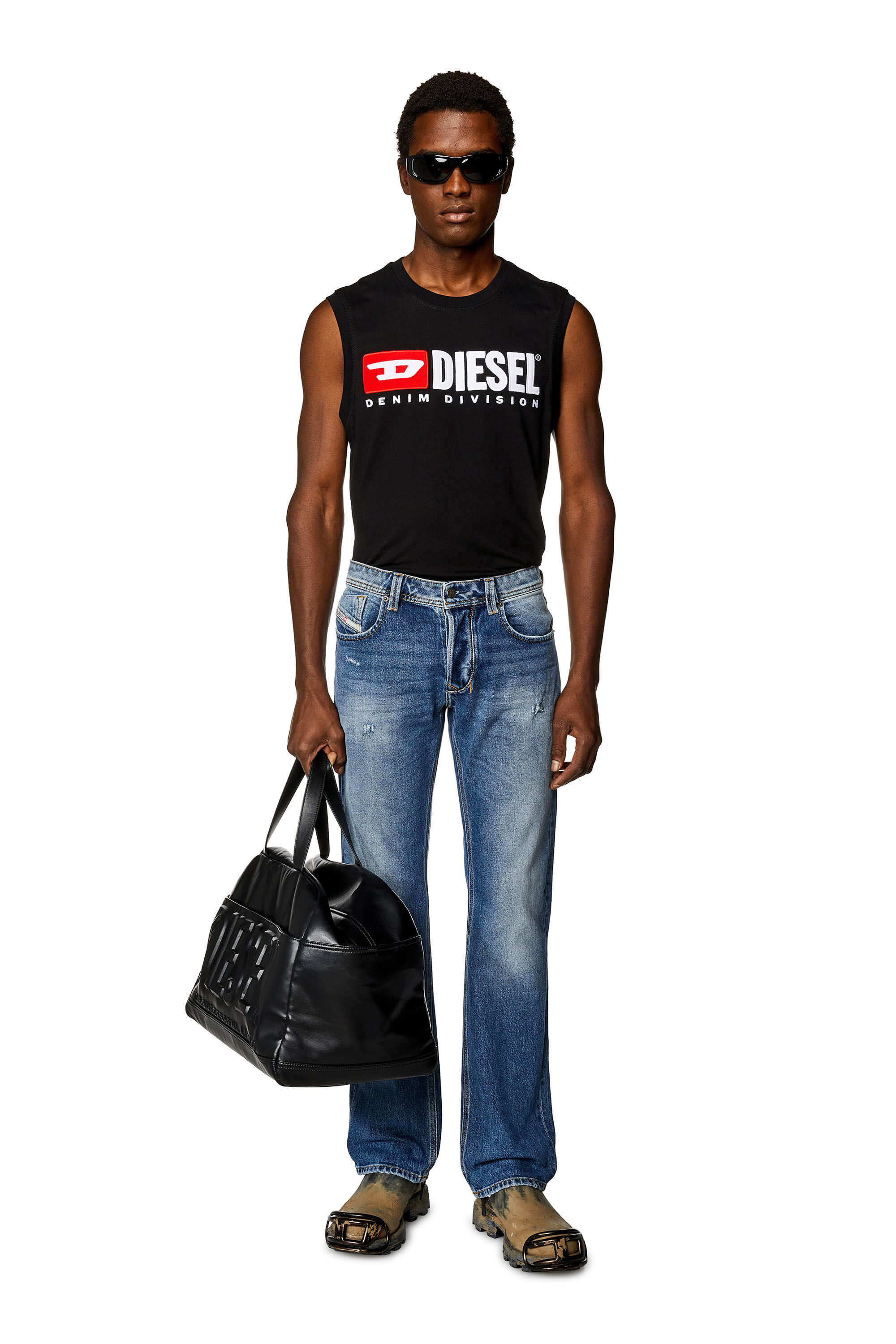Diesel 1985 Larkee 09i16 Straight Jeans In Blue