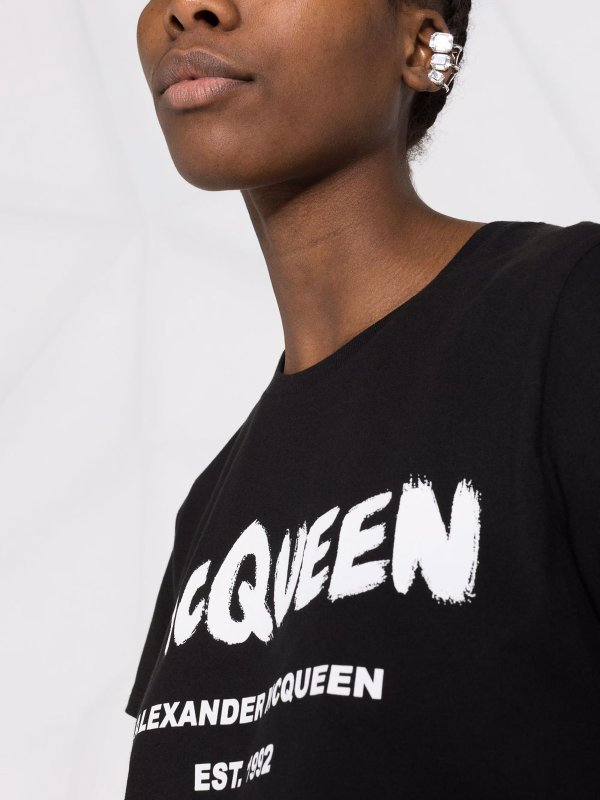 Mcq By Alexander Mcqueen Logo-print T-shirt In Black