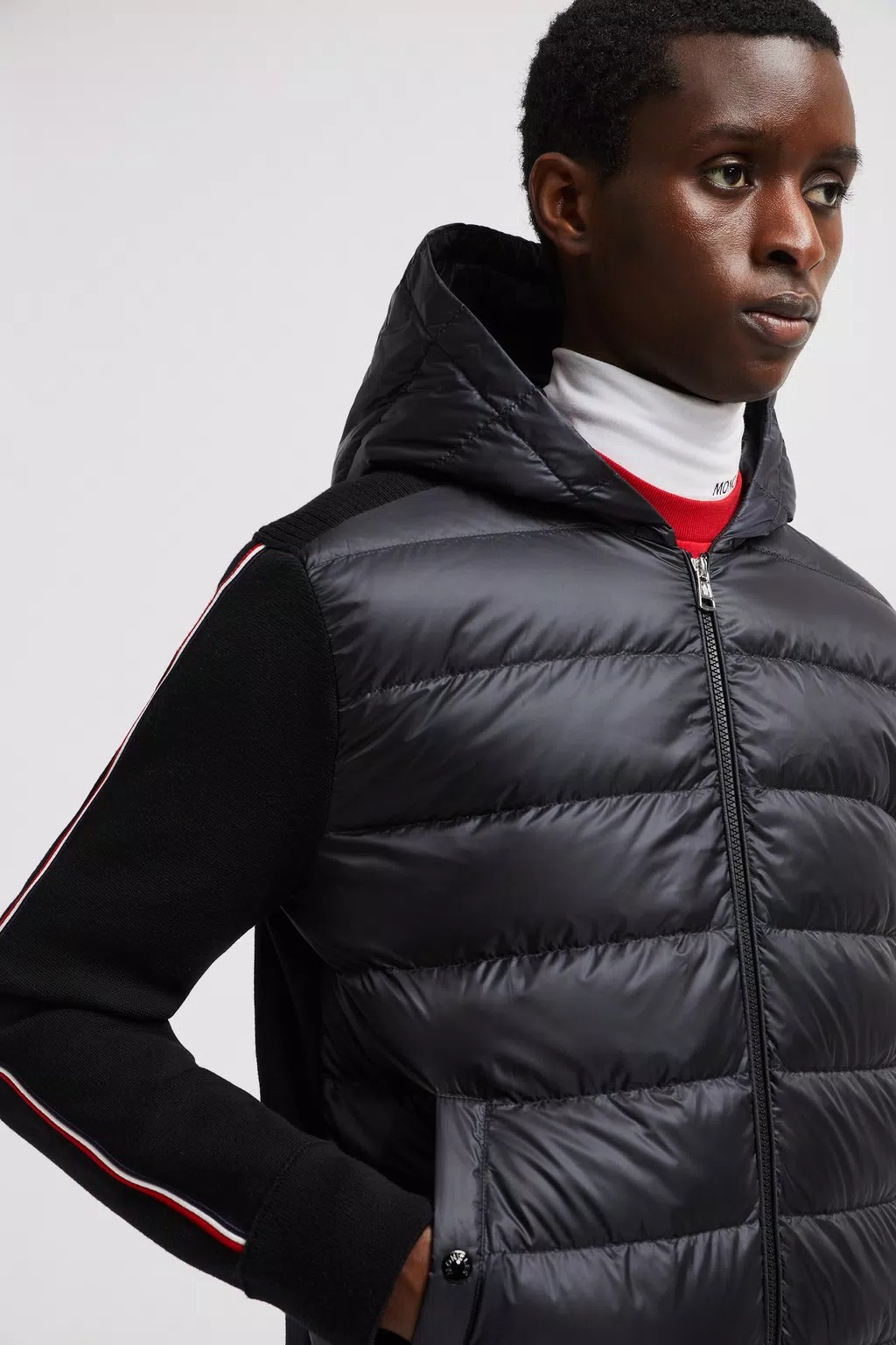 Moncler Cardigan Tricot À Empiècements Matelassés In Black