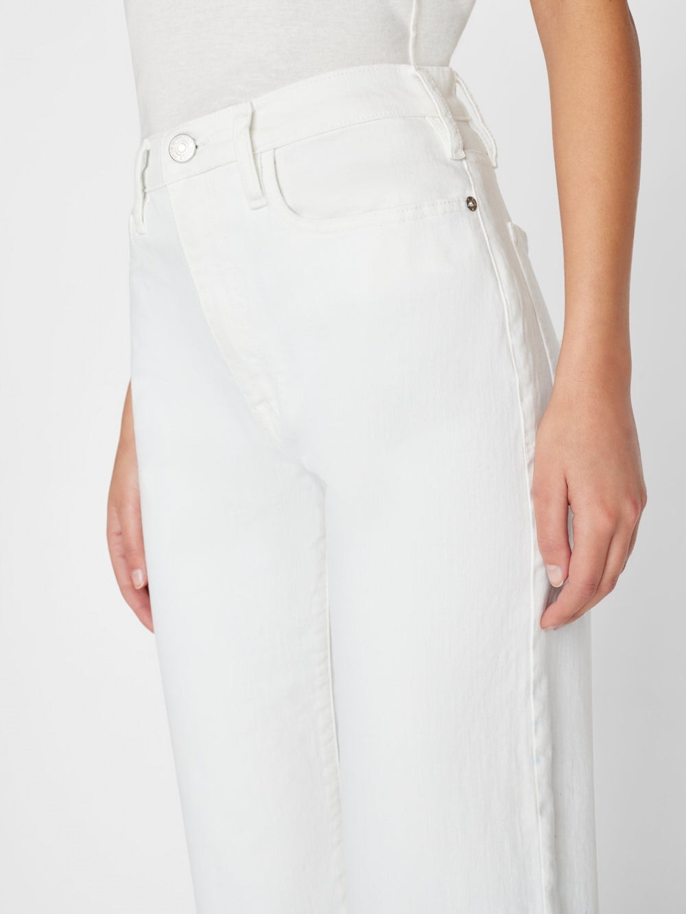 Frame High Waist Button Denim Trousers In White
