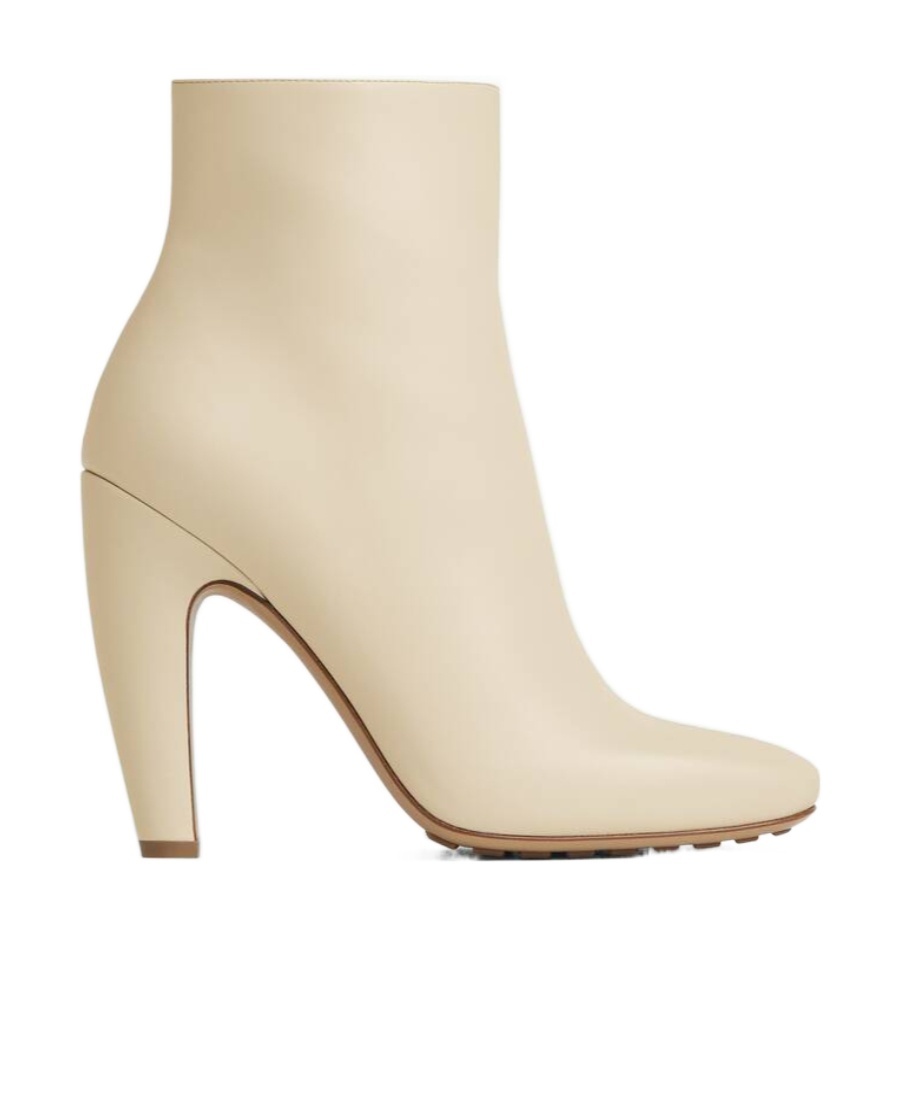 Bottega Veneta Sea Salt Canalazzo Boot In Nude