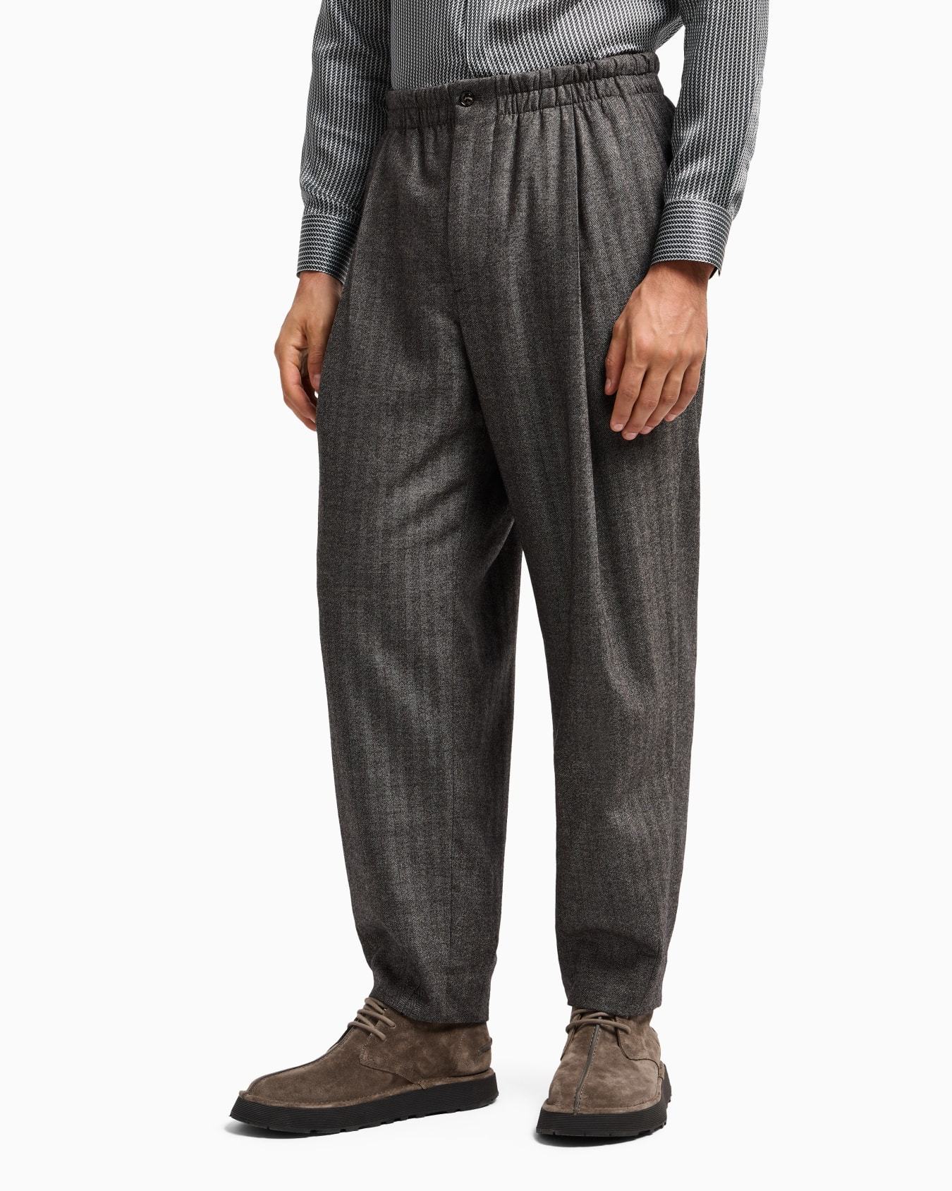 Giorgio Armani Chevron Virgin-wool And Cashmere Single-pleat Trousers In Gray