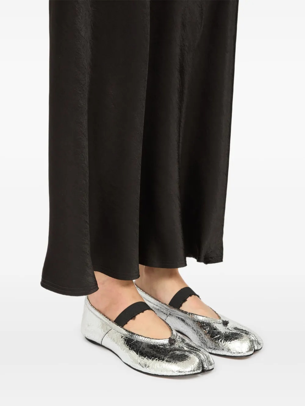 Maison Margiela Tabi Split-toe Metallic Cracked-leather Ballet Flats In Multi