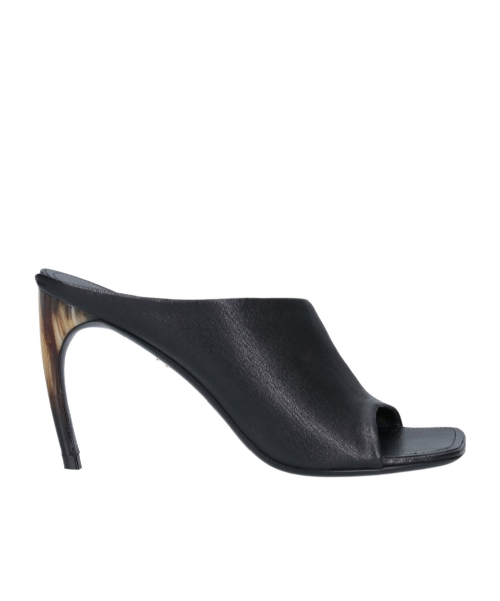 Ferragamo Cut Out Nero 01i1127729281c Black In Black