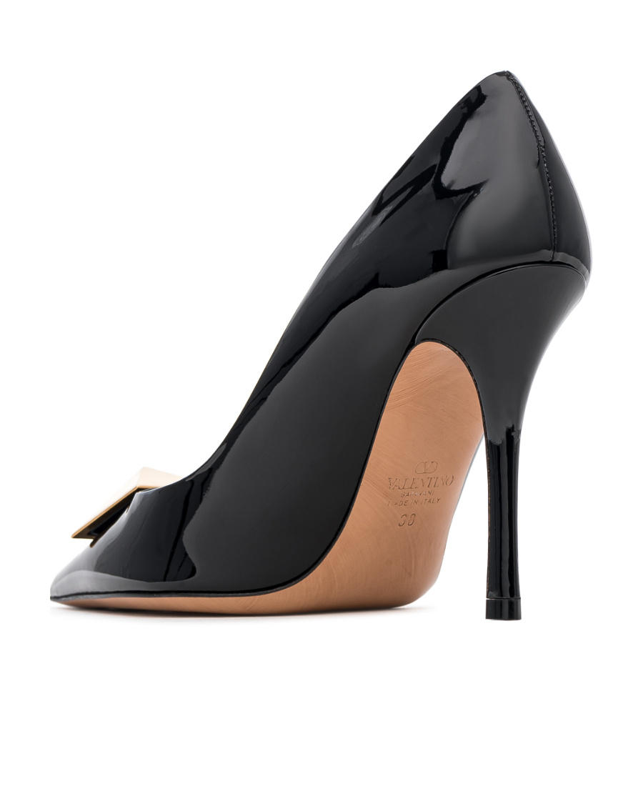 Valentino One Stud 100mm Pointed-toe Pumps In Black