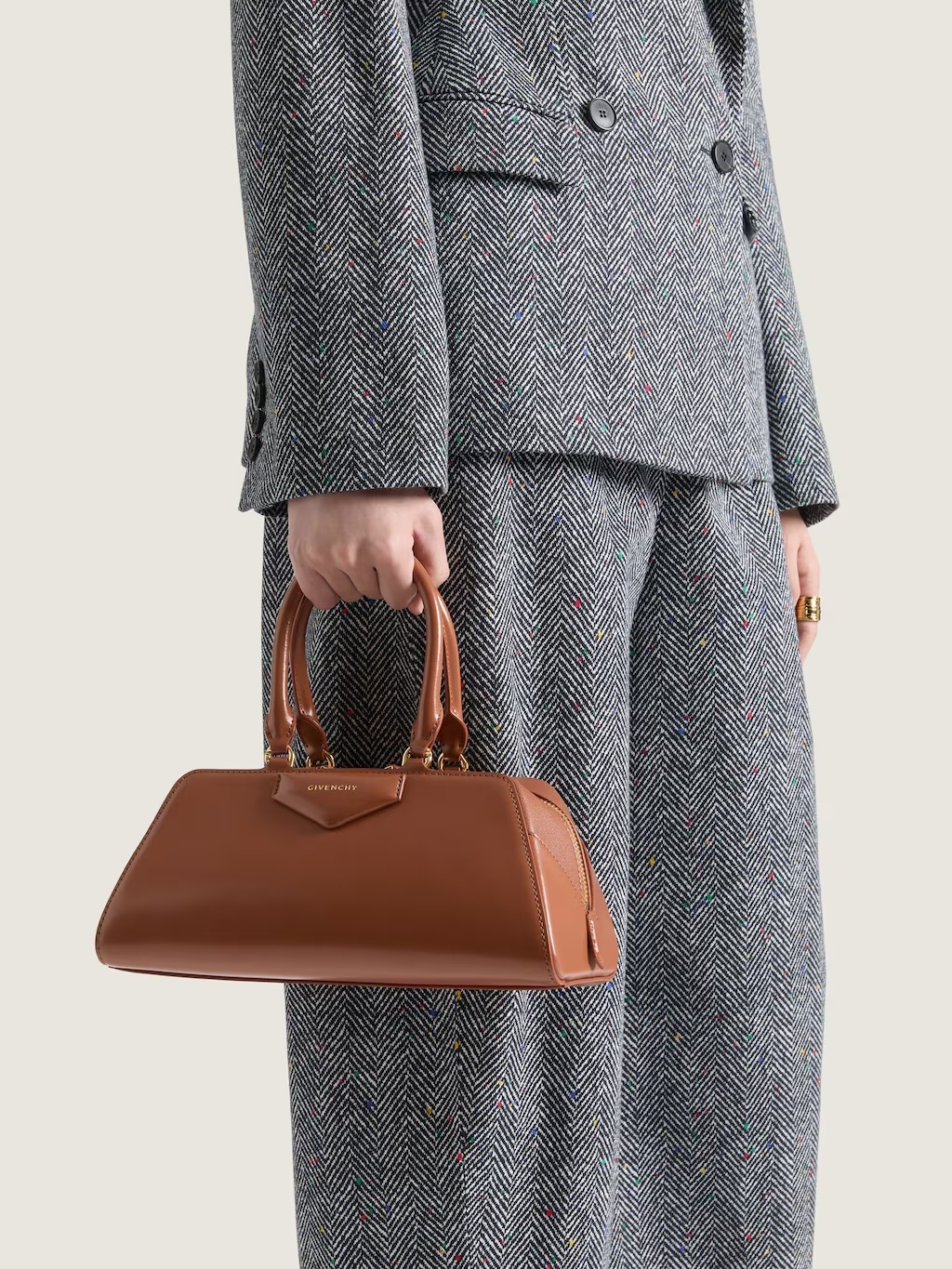 Givenchy Caramel Leather Small Antigona Handbag In Brown