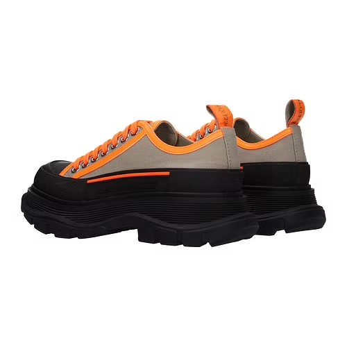 Alexander Mcqueen Tread Slick Lace Up Sneakers In Black