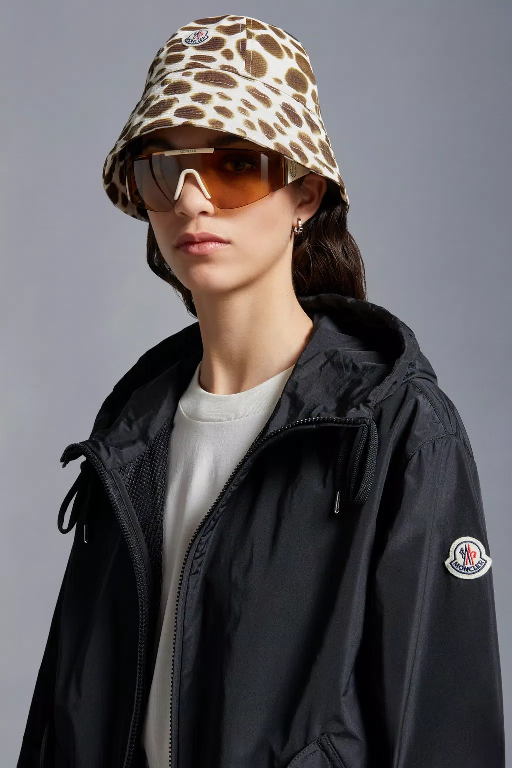 Moncler Logo-patch Hooded Jacket In Black