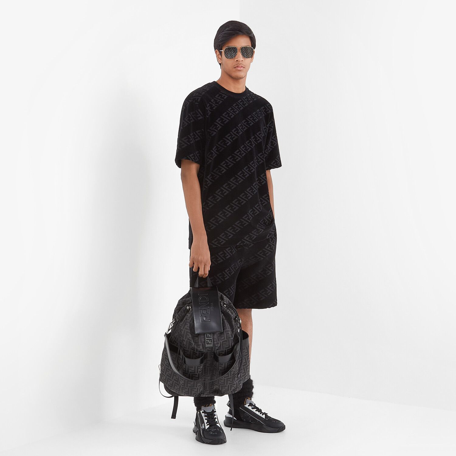 Fendi Ff Logo-print T-shirt In Black