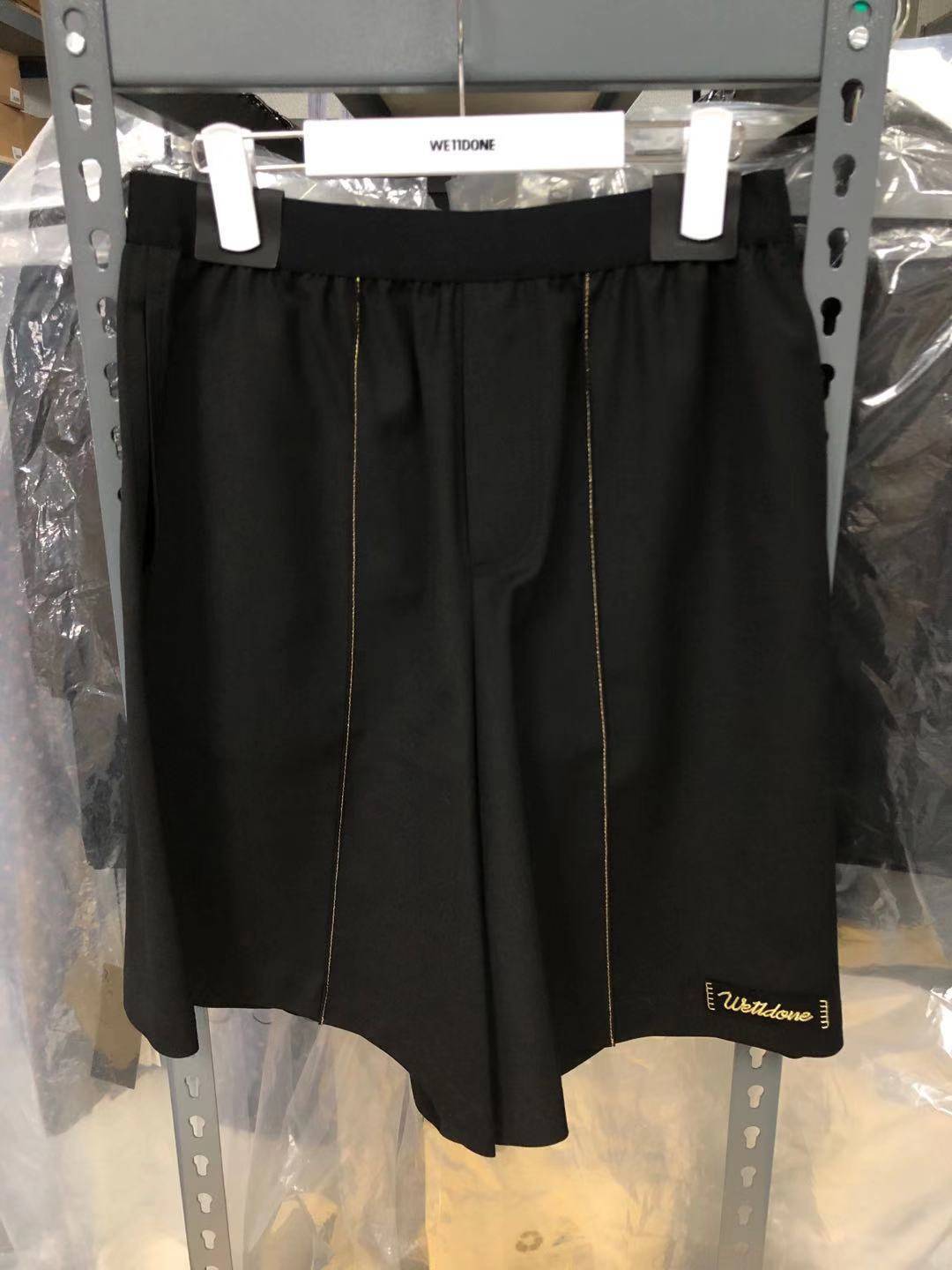 We11 Done Contrast-stitching Track Shorts In Black