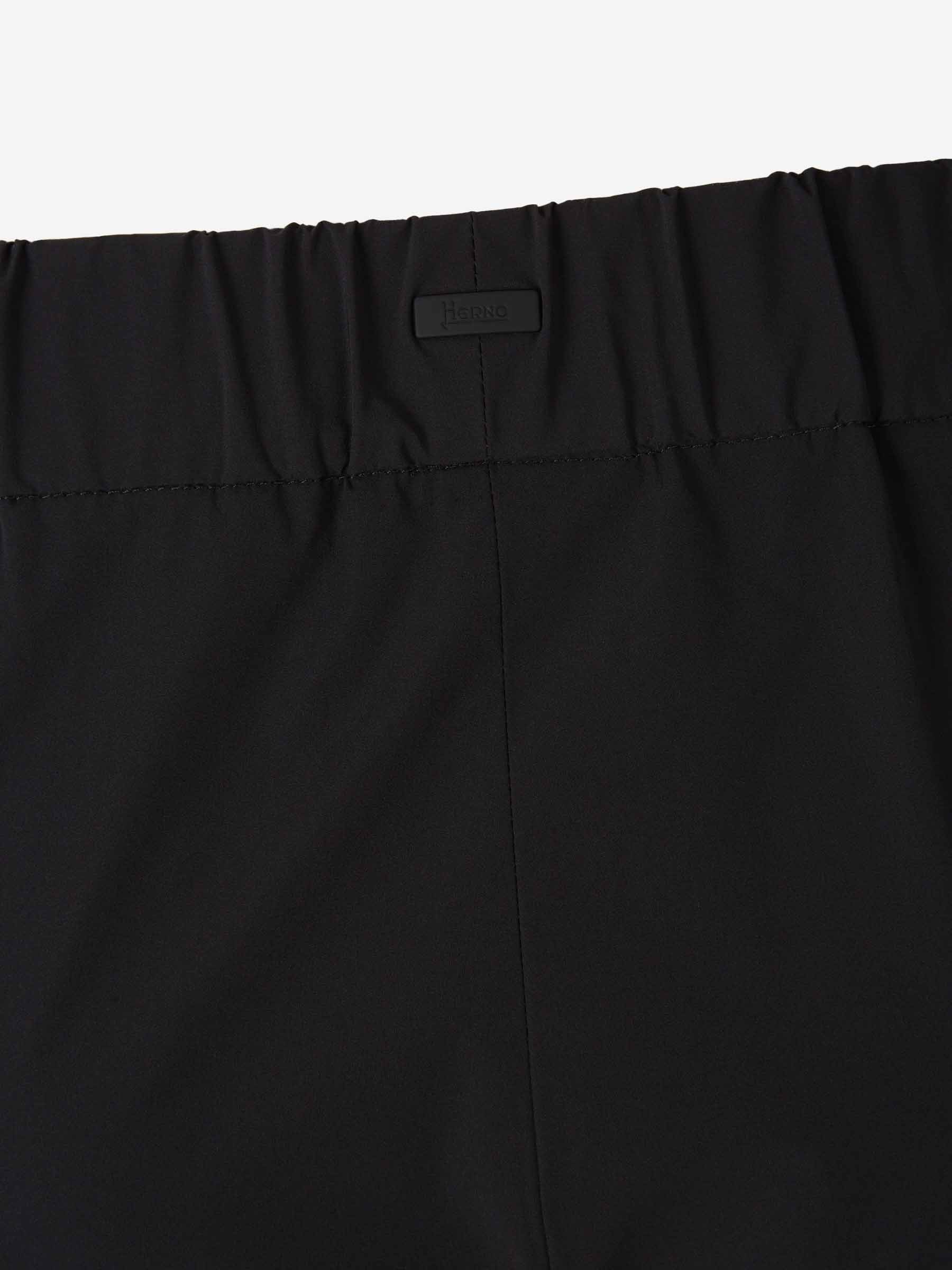 Herno Plain Elastic Pants In Black