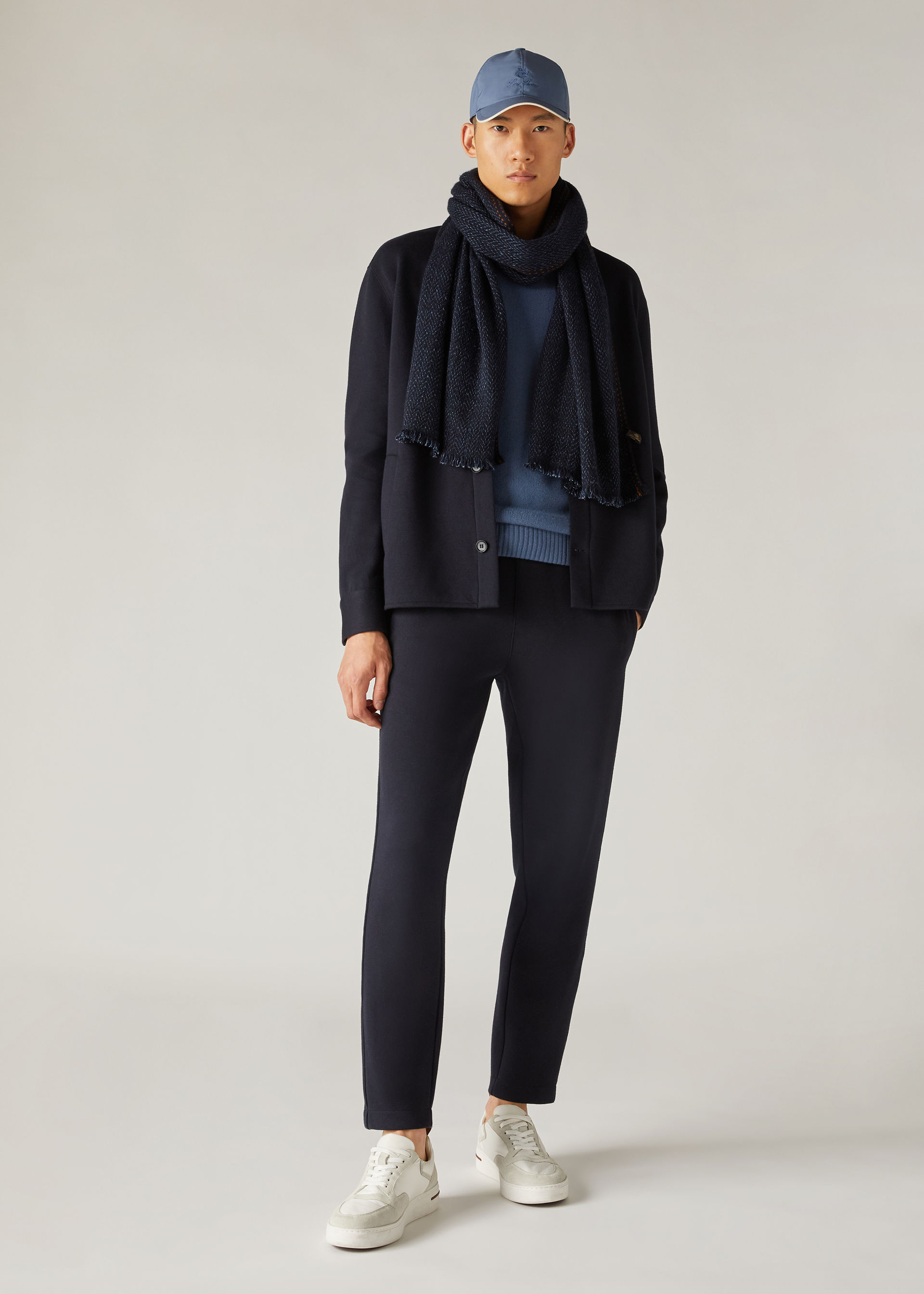 Loro Piana Logo Casual Pants In Black