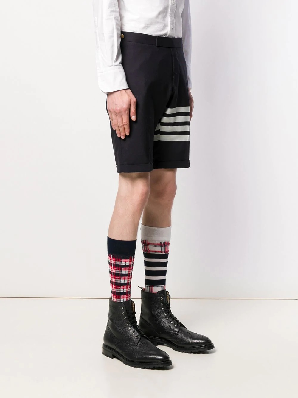 Thom Browne 4-bar Plain Weave Suiting Shorts In Black