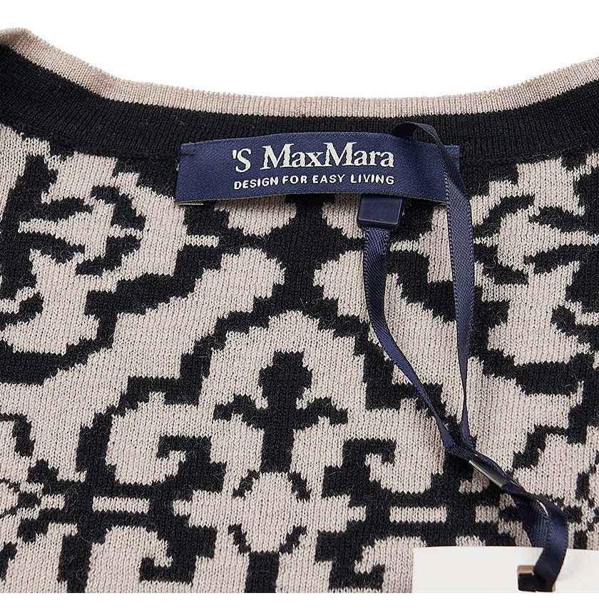 Shop Max Mara Round-collar And Long-sleeved Sweater In Black