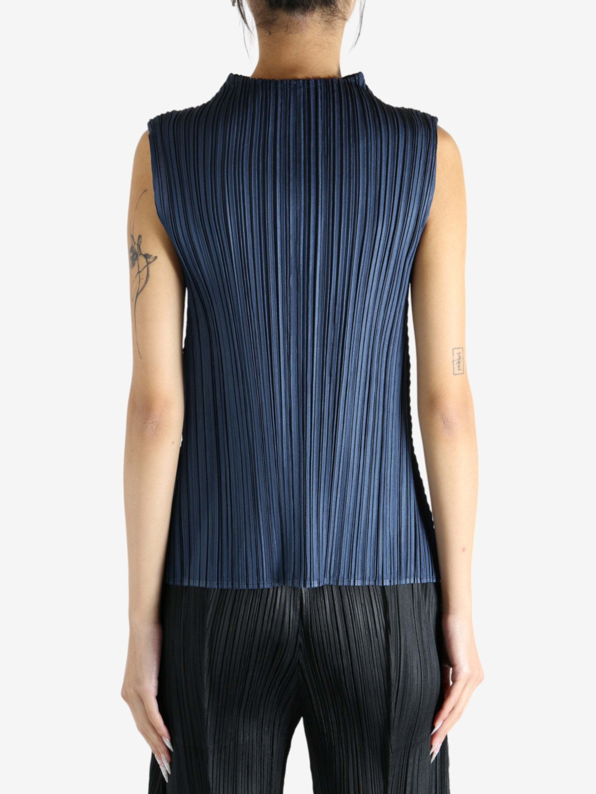 Issey Miyake Pleats Please  Pleated Sleeveless Top In Blue