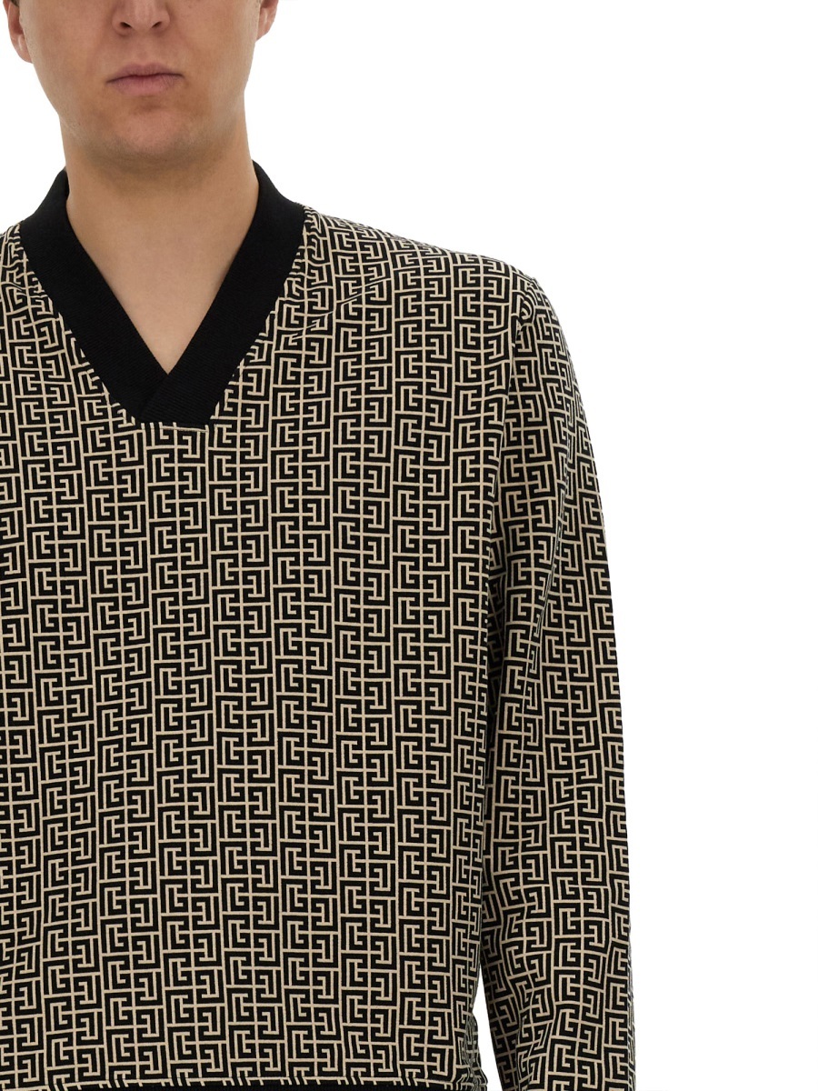 Balmain Geometric Monogram Jersey With Deep V-neckline In Black