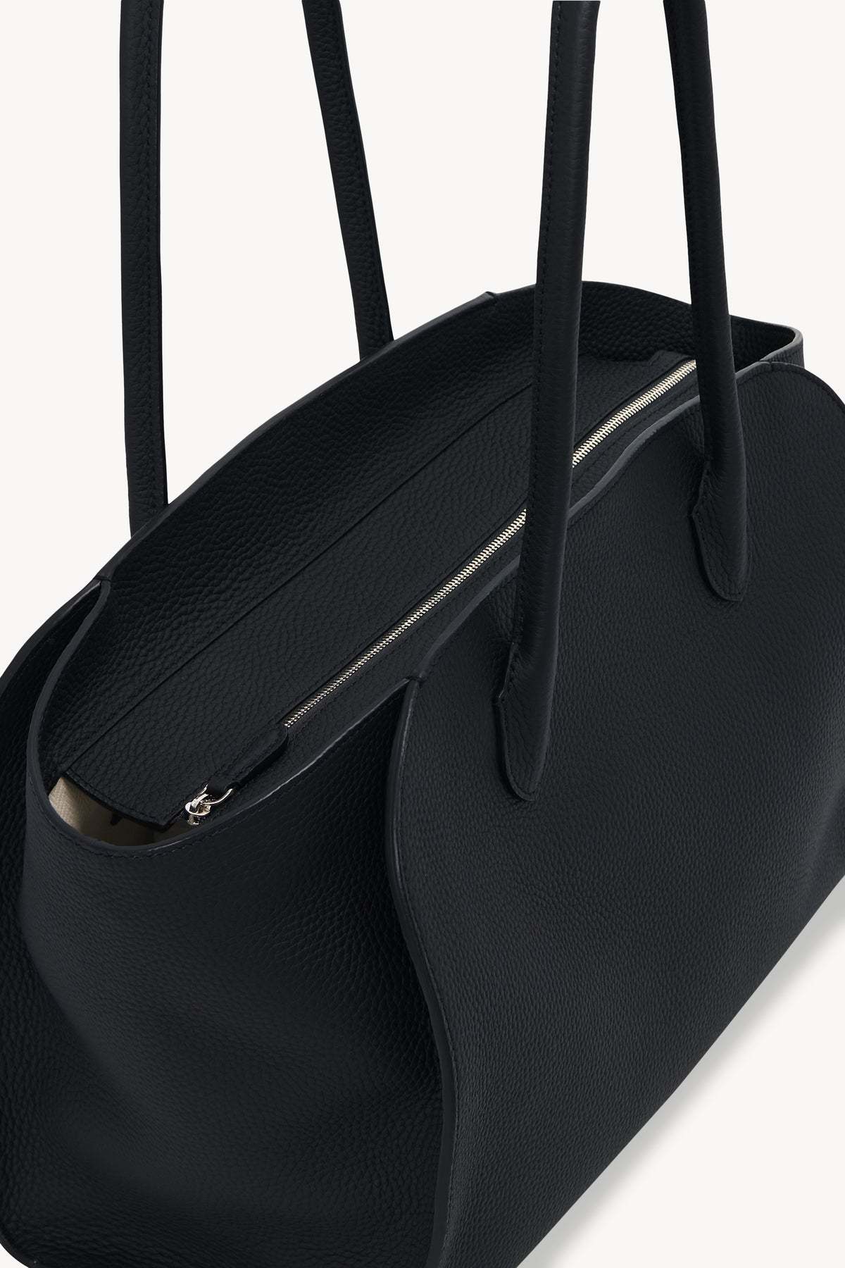 The Row Marlo 14 Bag In Leather In Black
