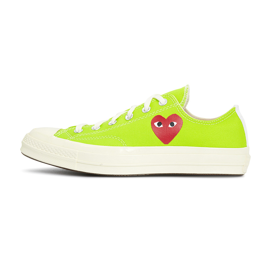 Comme Des Garçons Round Toe Sneakers In White