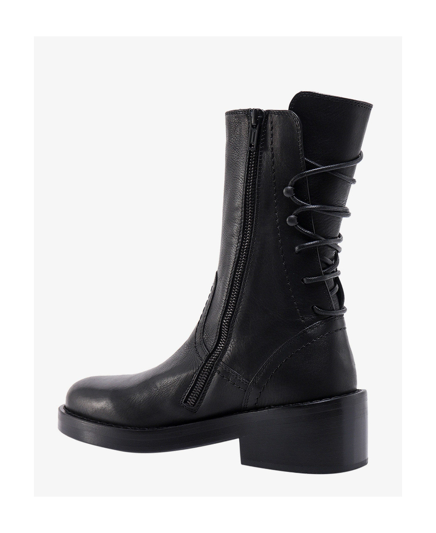 Ann Demeulemeester Back Lace-up Ankle Boots In Black
