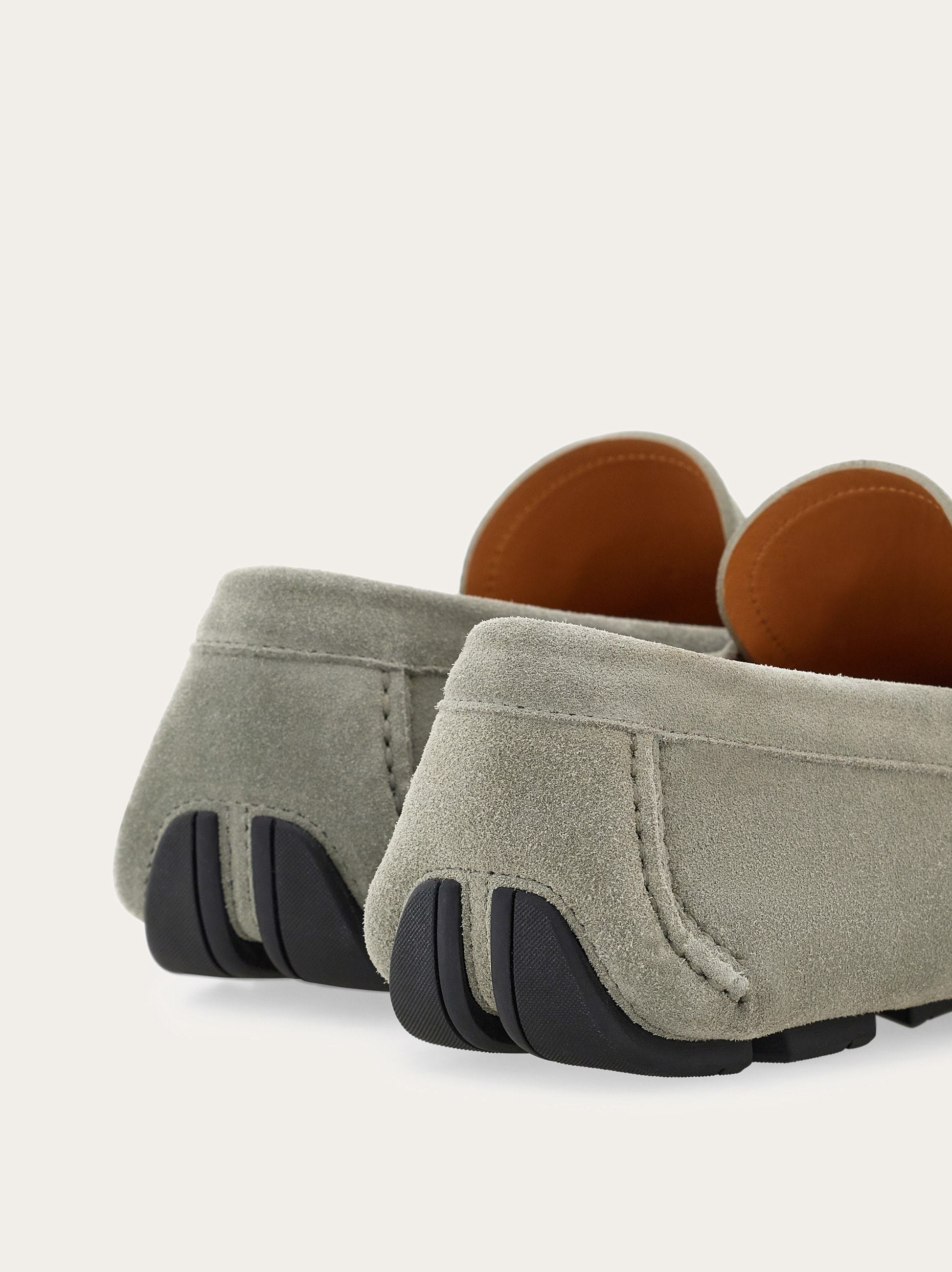Ferragamo Logo Loafers In Gray