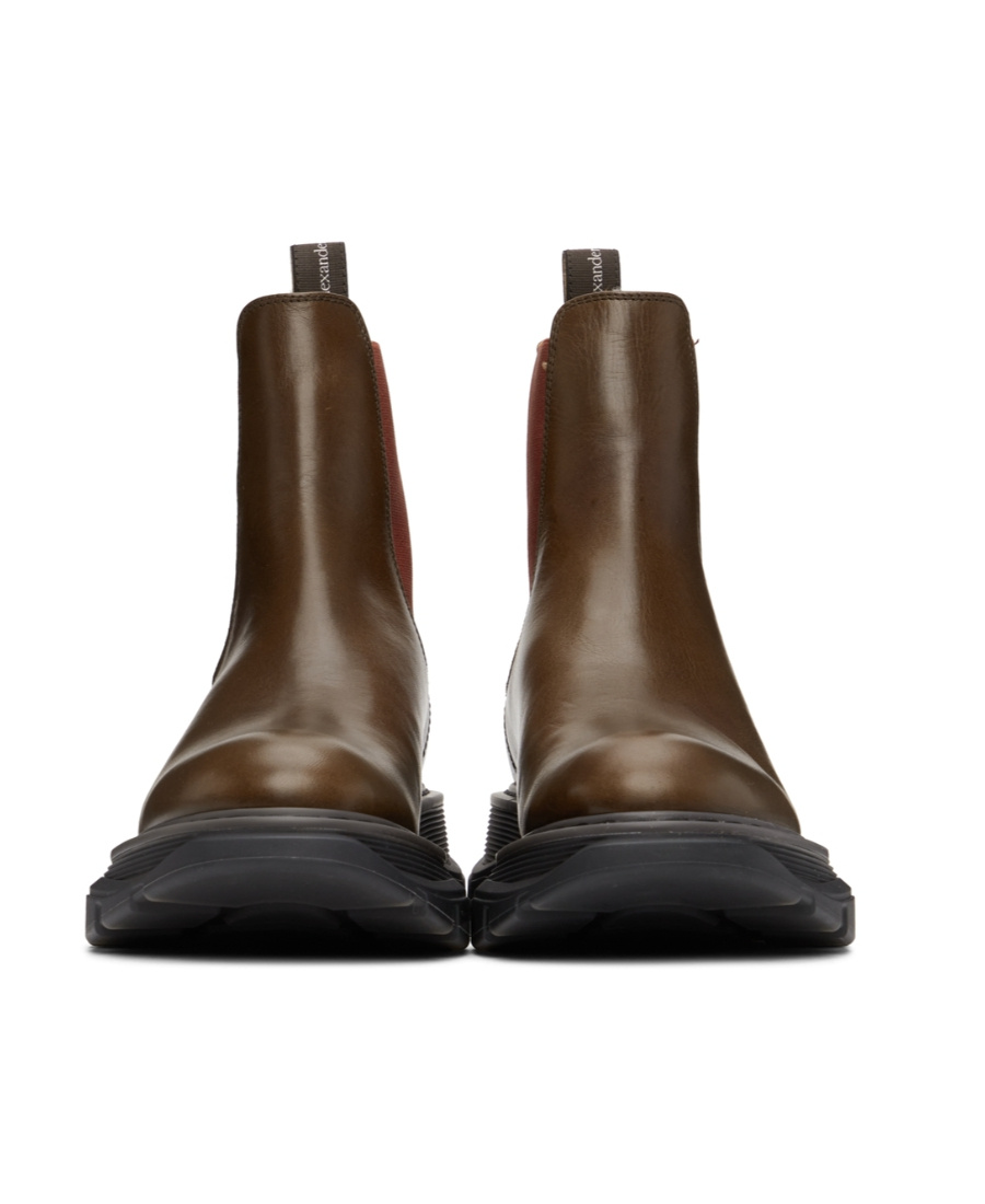 Alexander Mcqueen Round-headed Boots In Brown