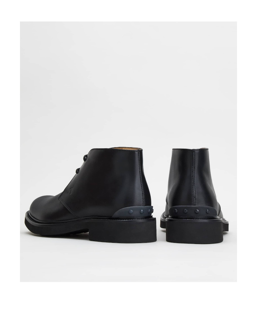 Tod's Lace-up Desert Boots In Black
