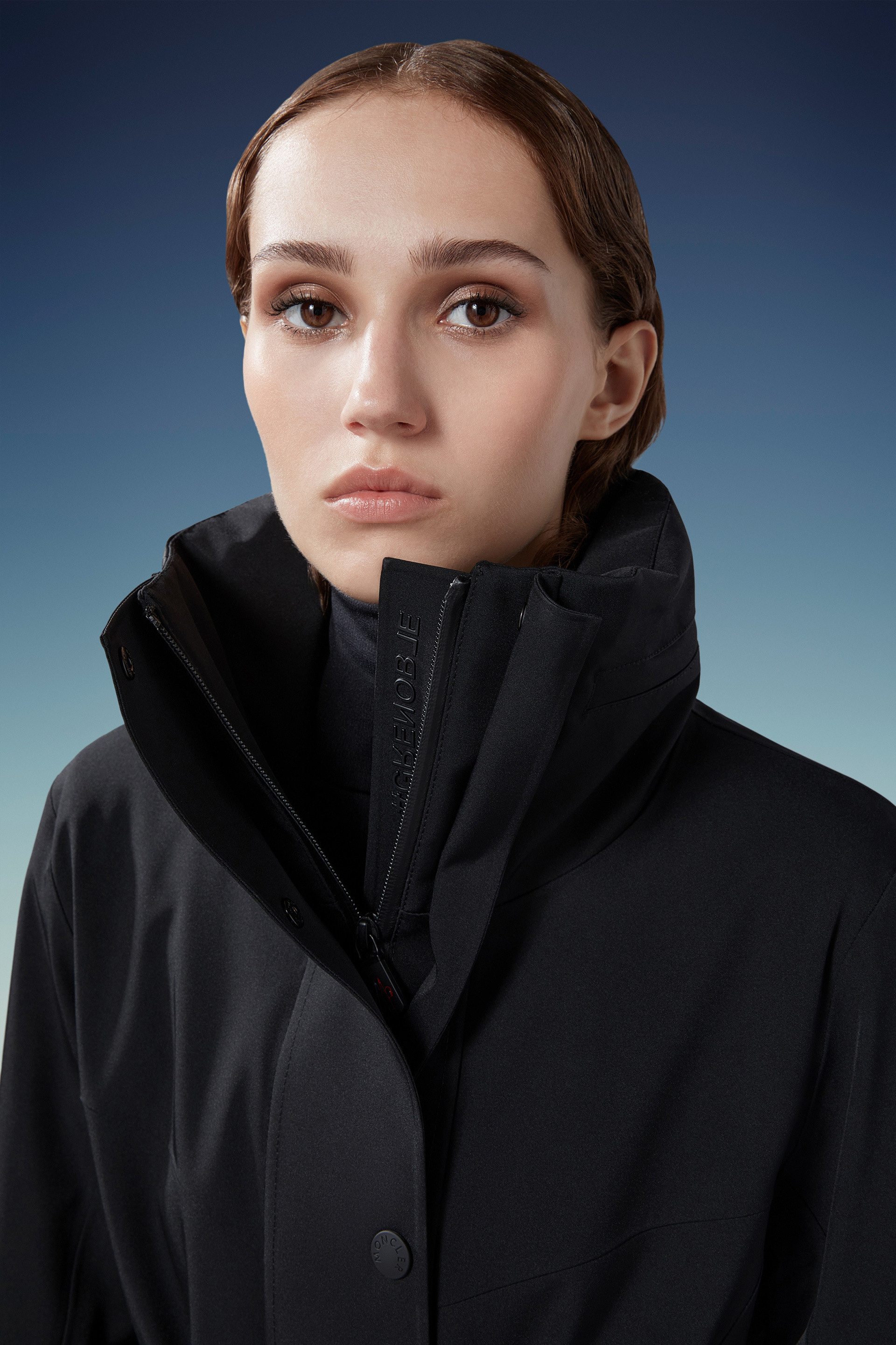Moncler Hainet Belted Ski Jacket In Black