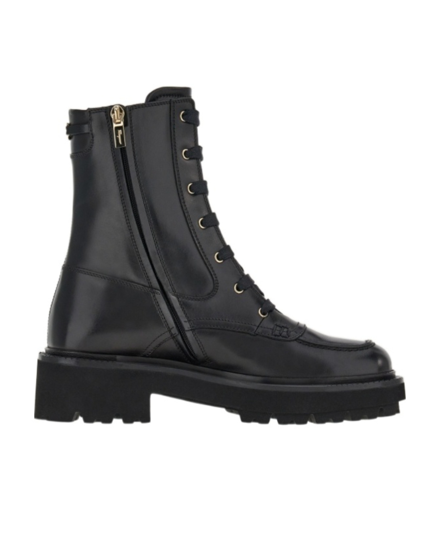 Ferragamo Lace Up Ankle Boots In Black