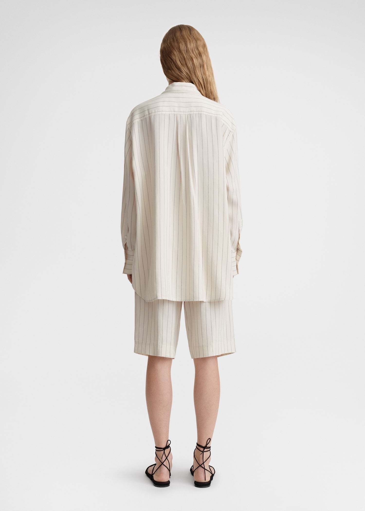 Totême Round Hem Pinstriped Shirt In White