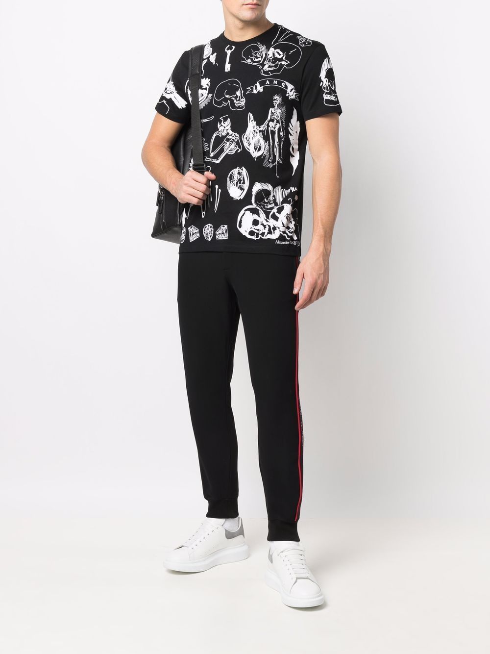 Alexander Mcqueen Skull Print T-shirt In Black