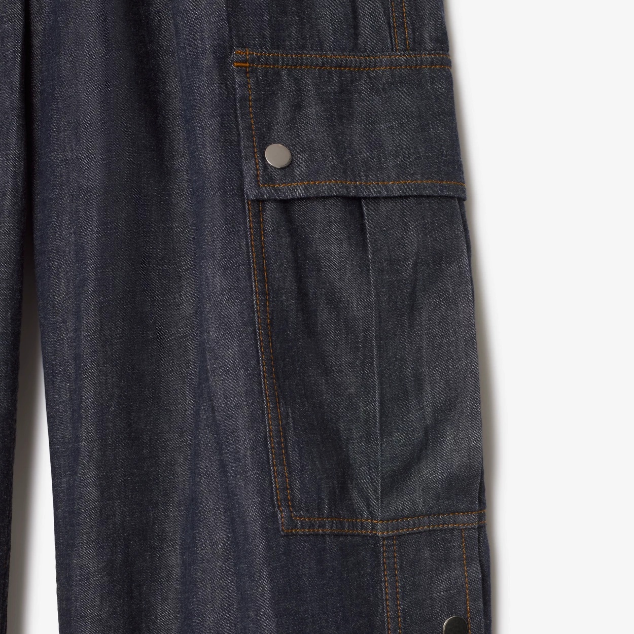 BURBERRY CARGO JEANS