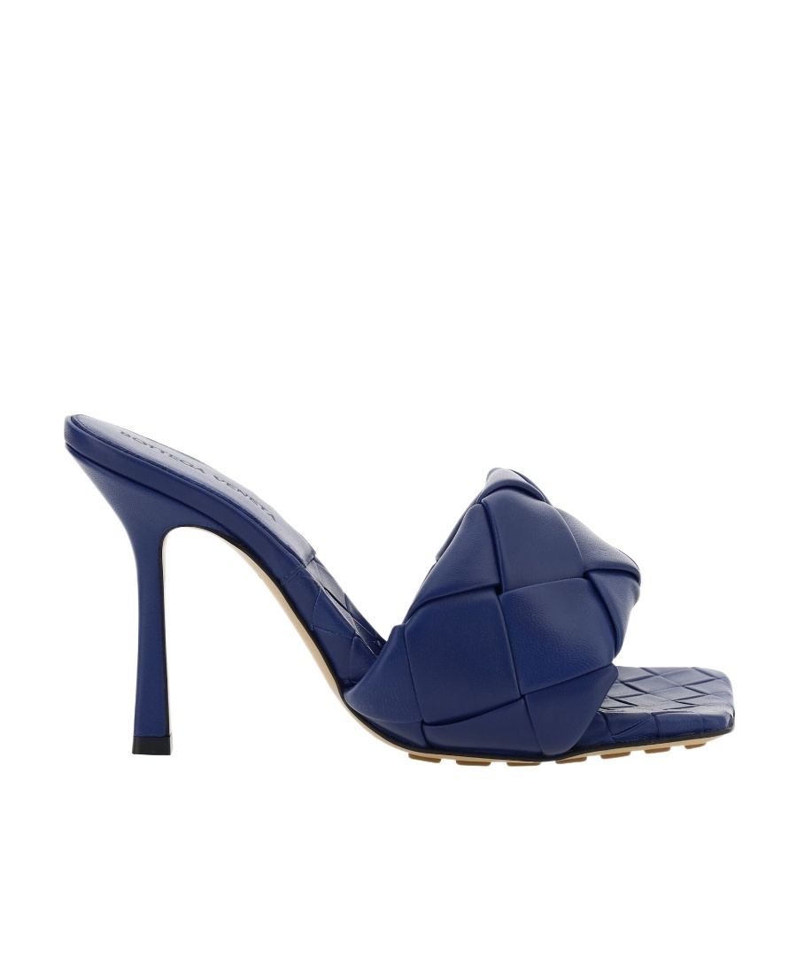 Bottega Veneta The Lido Intrecciato Leather Sandal In Blue