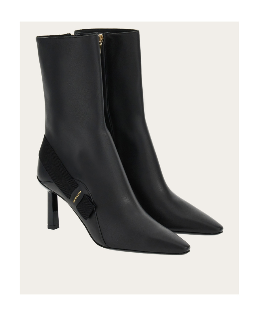 Ferragamo 85mm Vara-bow Leather Ankle Boots In Black