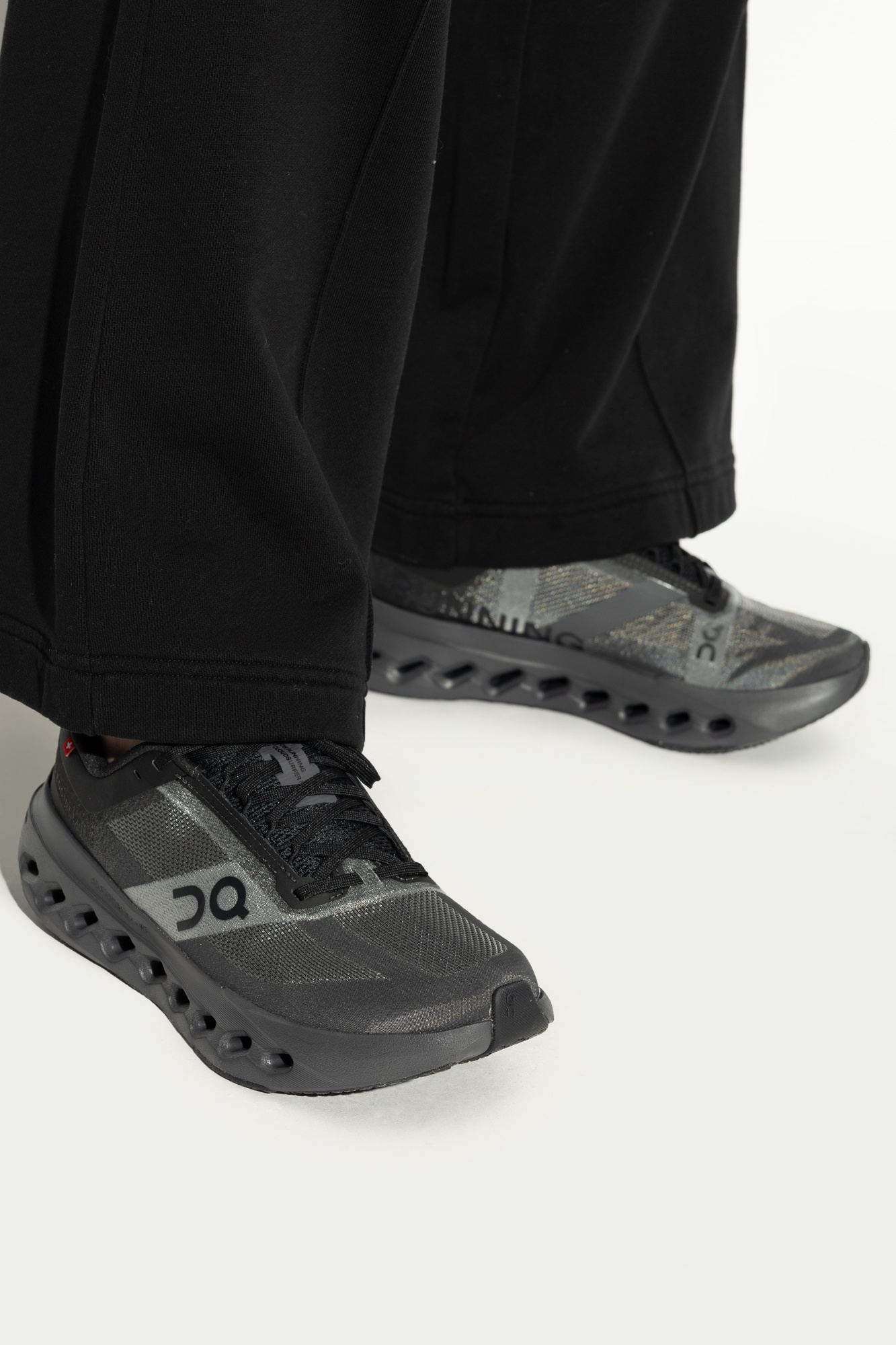 On Running Cloudsurfer Next Sneakers In Black