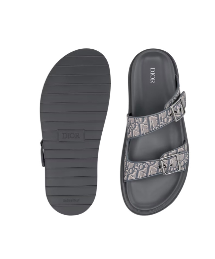 Dior Logo Aqua Slippers In Black