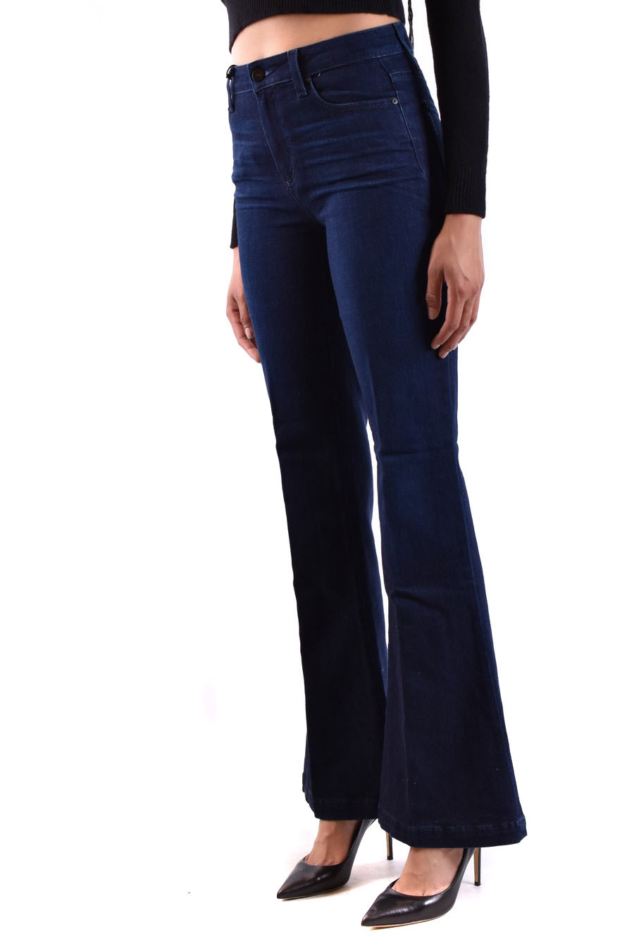 PAIGE BELT LOOP WITH JEANS