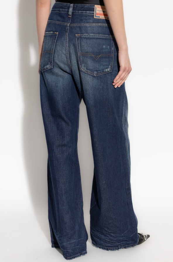 Diesel 1996 D-sire Distressed Jeans In Blue