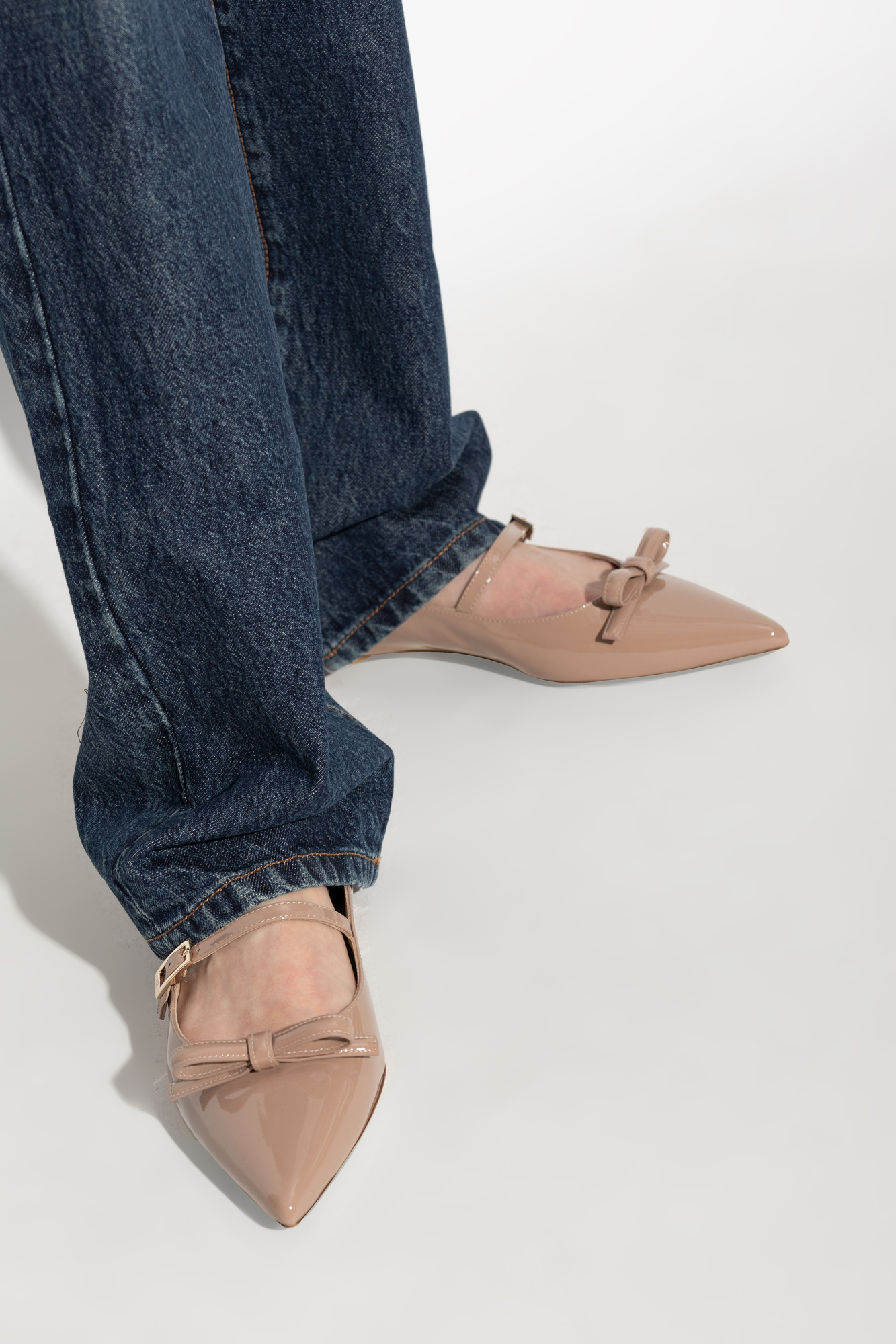 Stuart Weitzman Pointed Ballet Shoes In Brown